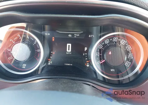 2016 Dodge Challenger Sxt из США, поврежденный, VIN 2C3CDZAG6GH290594